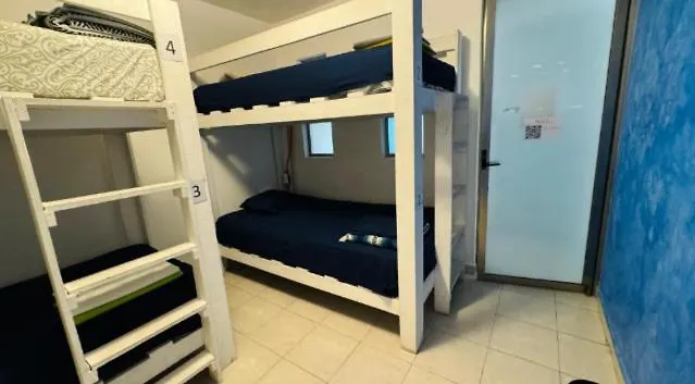 Guest house Ahava Hostal Cancun Mexico